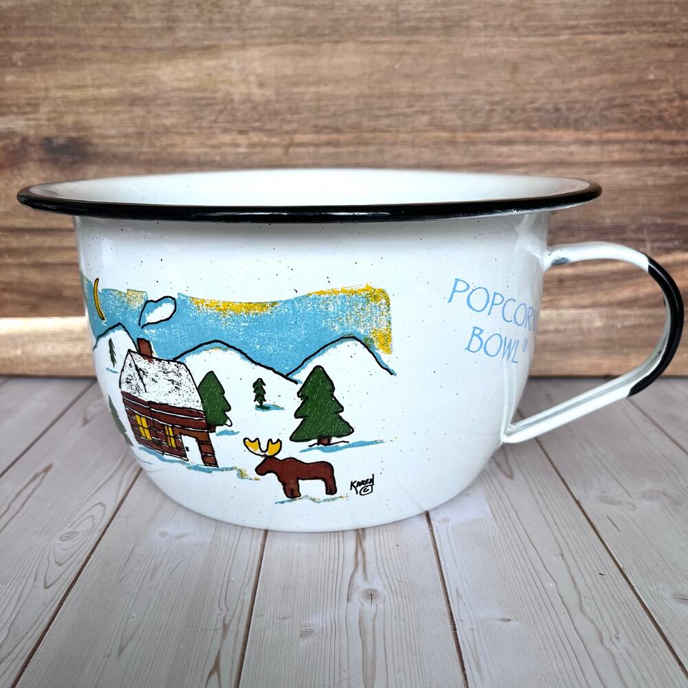 Daugherty Studio Enamelware Handled Popcorn Bowl Littleton CO Cabin Moose Snow
